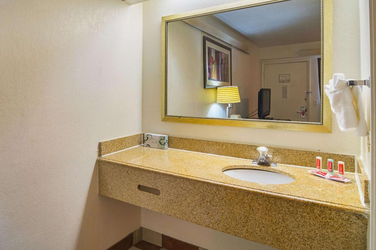 Econolodge Chicago South Holland Ngoại thất bức ảnh